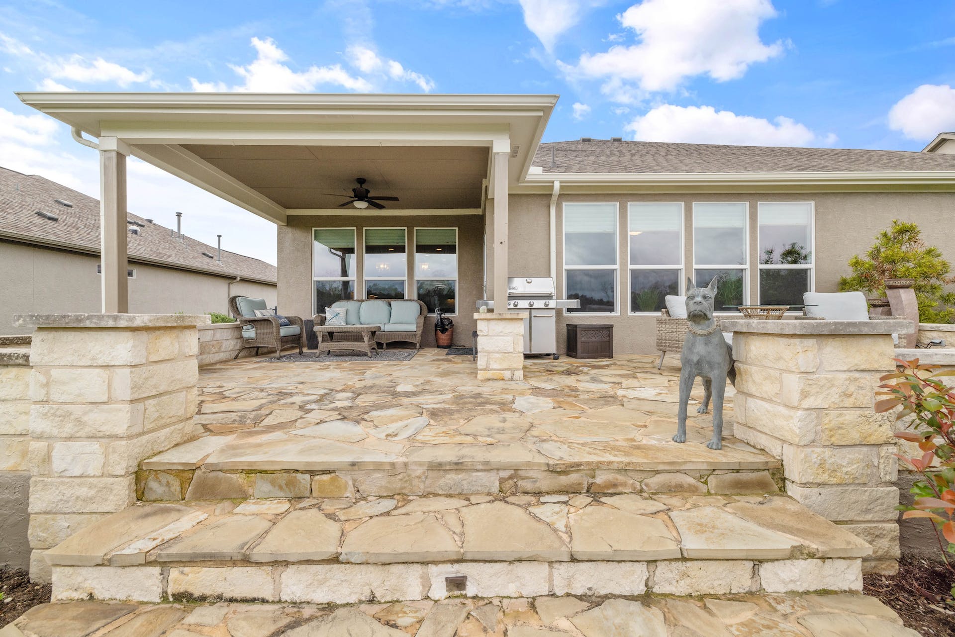 424 Star Mountain Ln, Georgetown, TX 78633