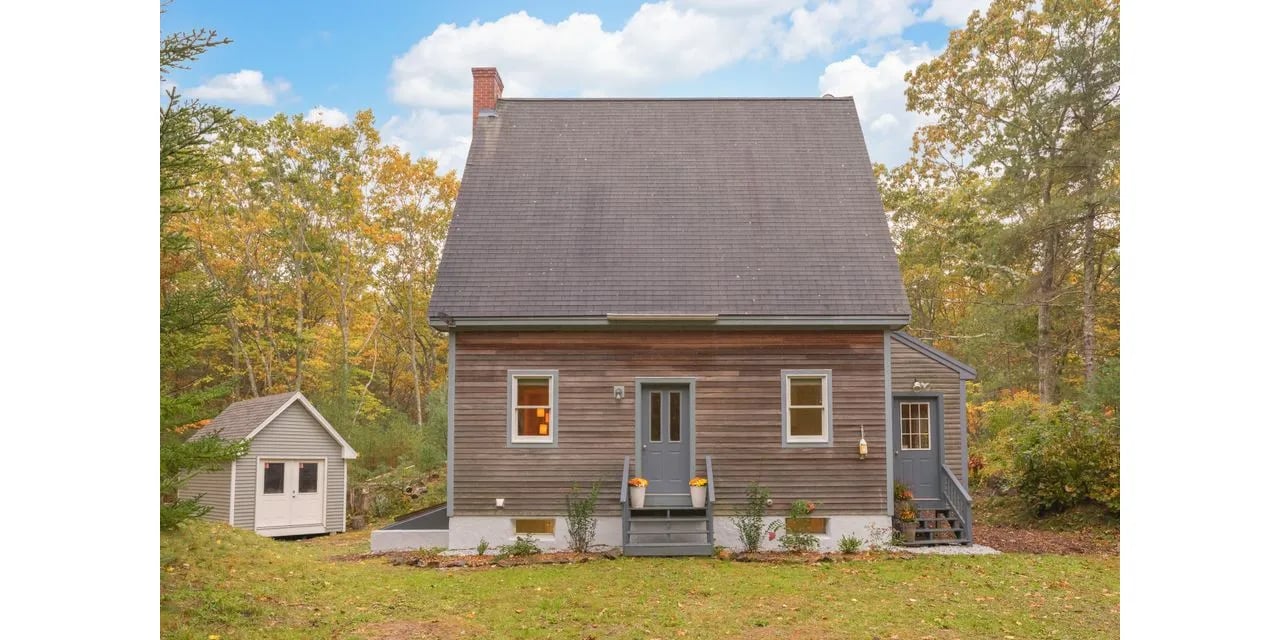 Home for Sale – 32 Old Pool Road, Biddeford, Maine – $389,000