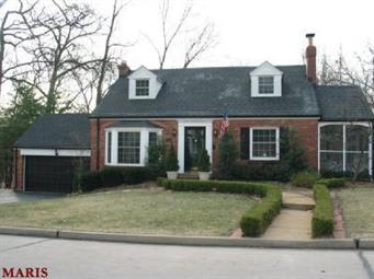 Cottage Style Living in Warson Woods