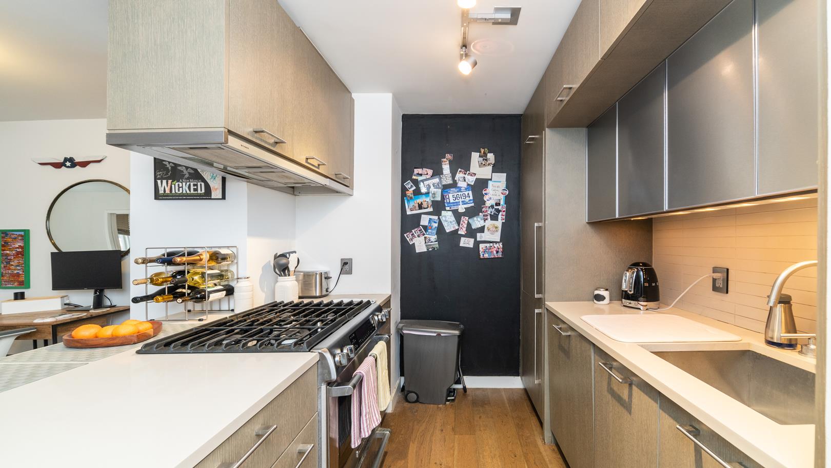 225 Rector Place, Apt 11-B