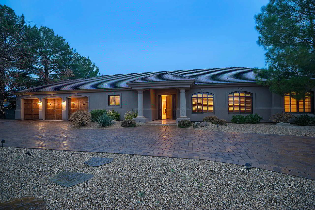 4 Bedroom, 4 Bathroom Scottsdale Home for Sale With 5-car Garage