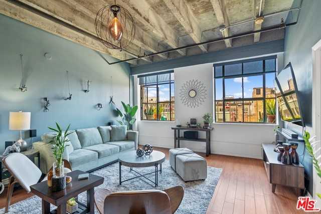 312 W 5th Street Unit 1014