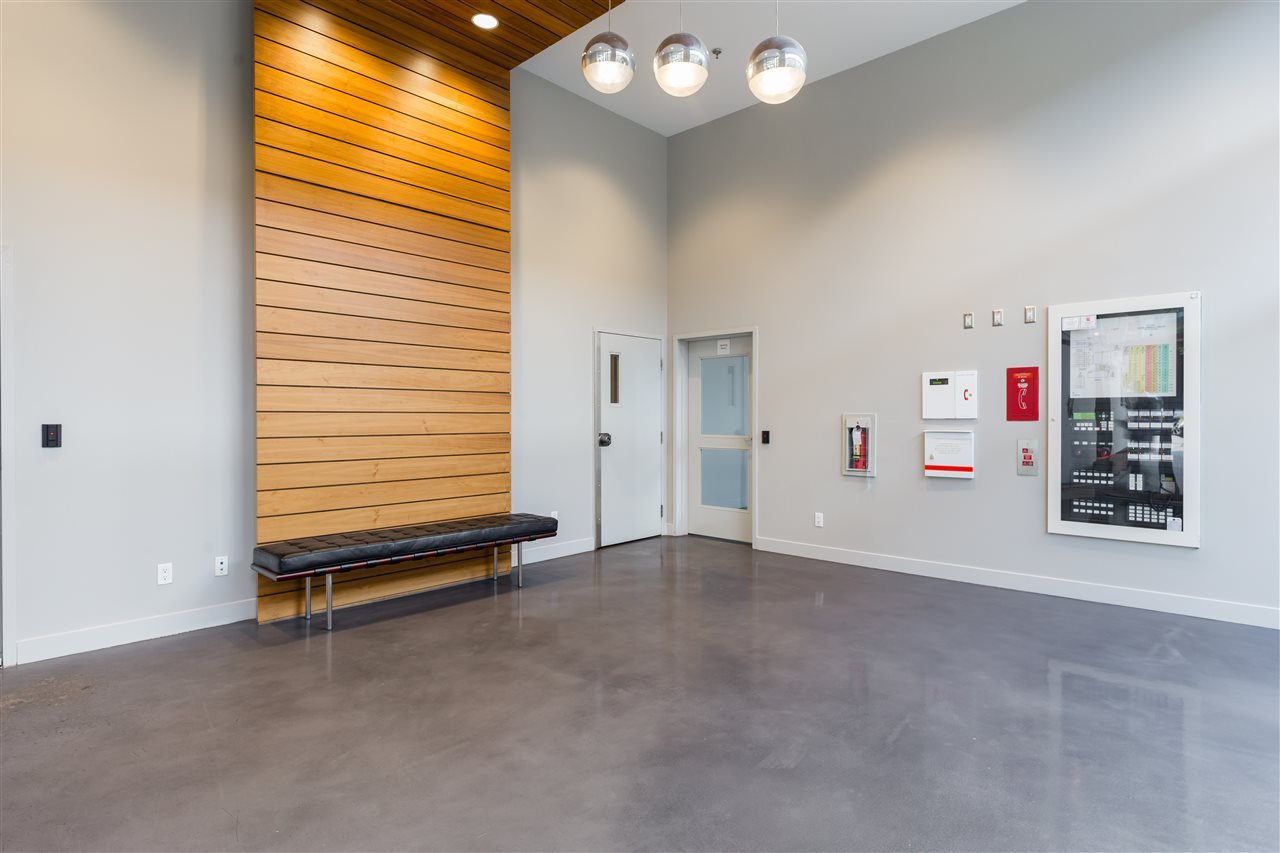 203-251 E 7th Ave