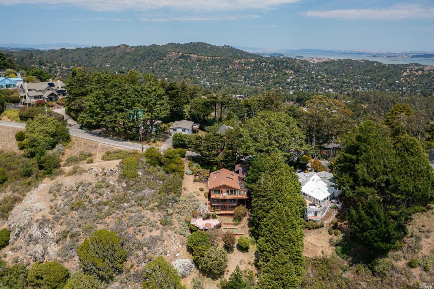 315 Panoramic Highway