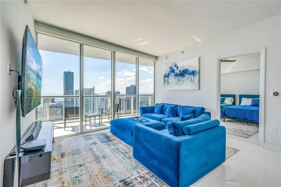 495 Brickell Avenue, #5605