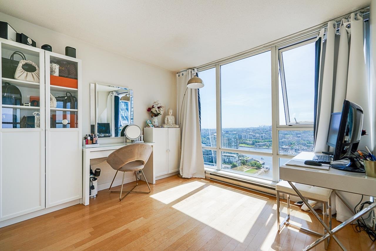 3001-1408 Strathmore Mews