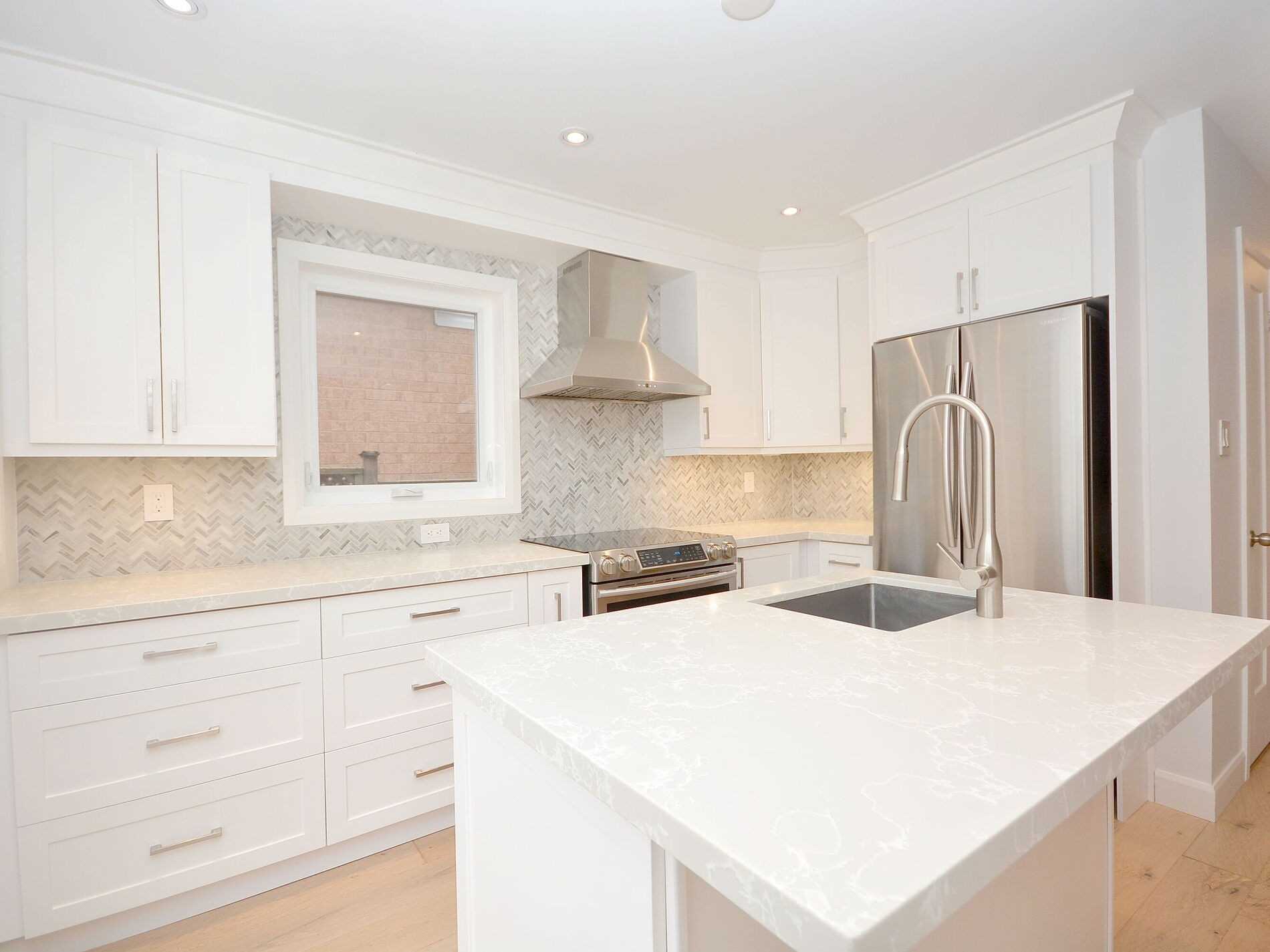 2772 Galleon Cres 