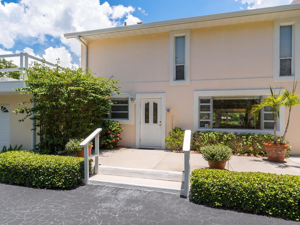 Siesta Key - Sanderling Rd