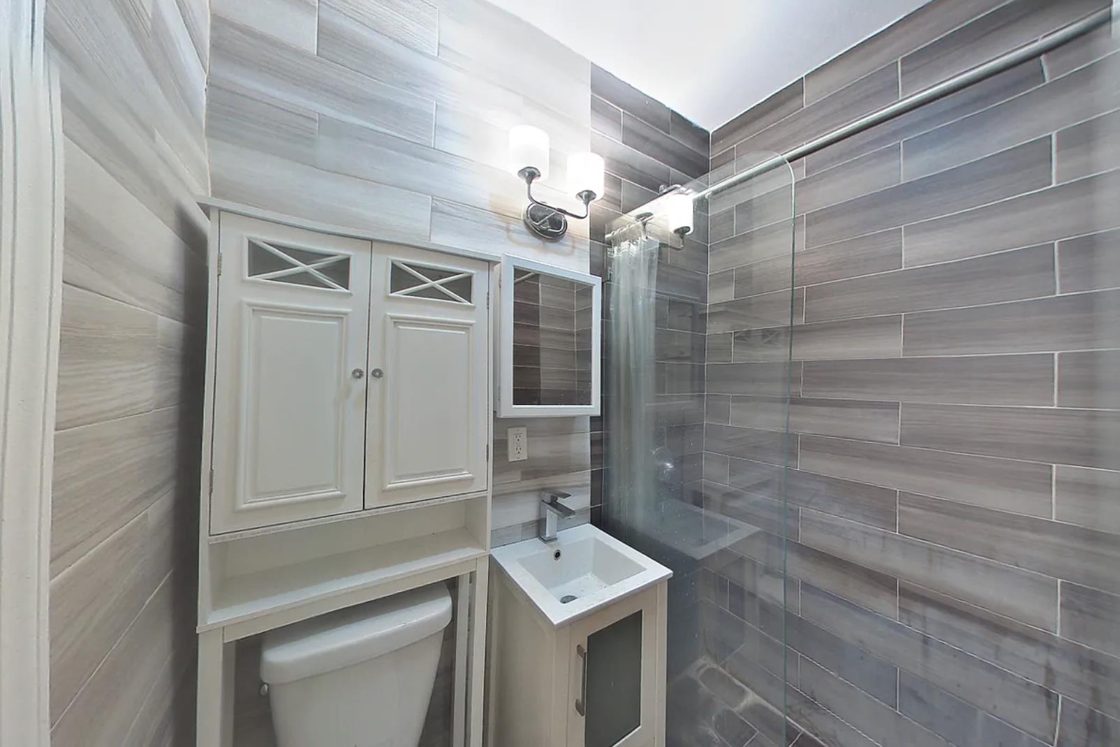 45 Carmine Street, Apt 1-F