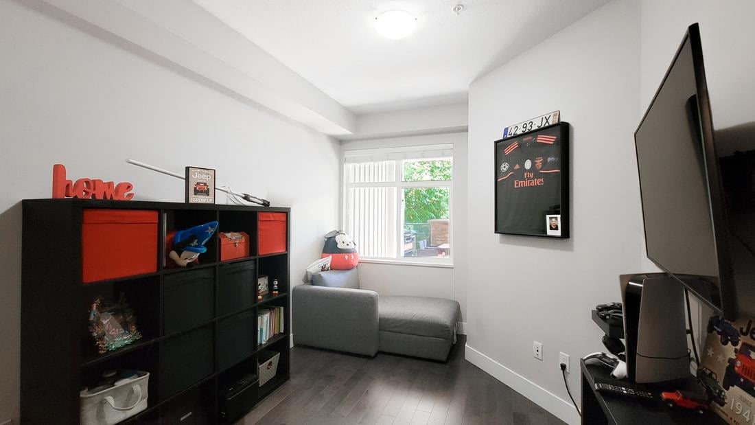 212-2465 Wilson Ave