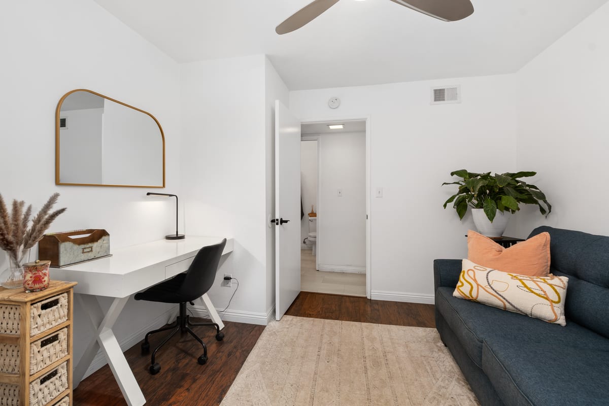 USD Condo