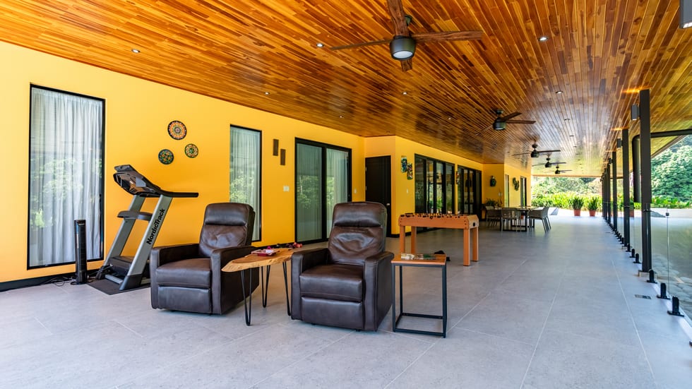 CUSTOM BUILT LUXURY RETREAT WITH GUEST VILLAS IN OJOCHAL