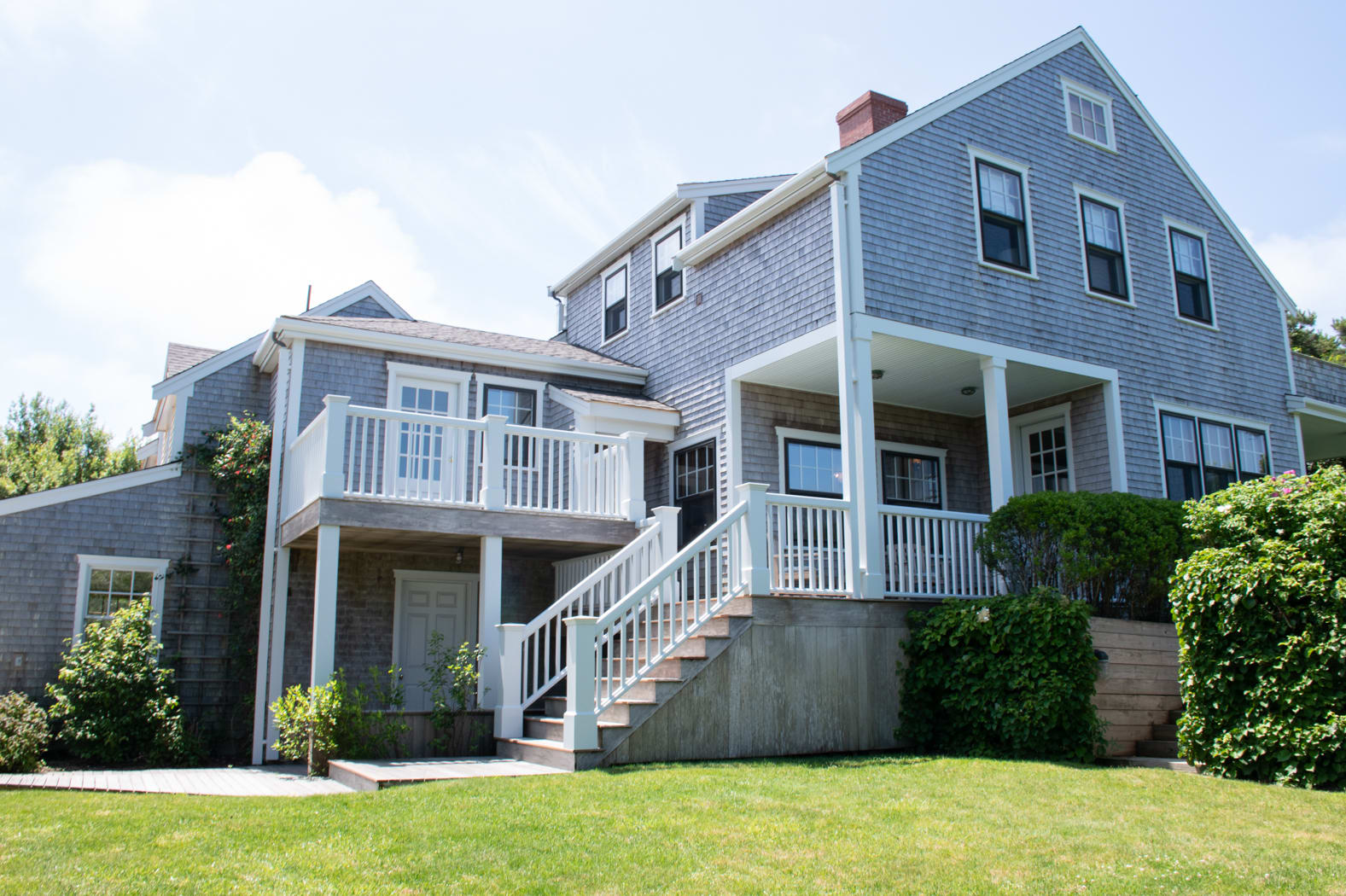 70 Vestal St