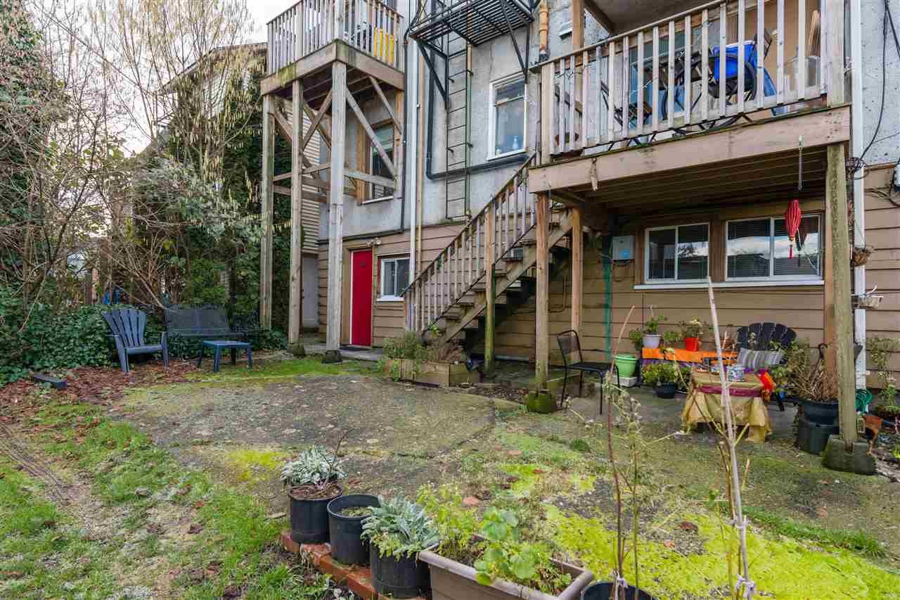 2740 St. Catherines St