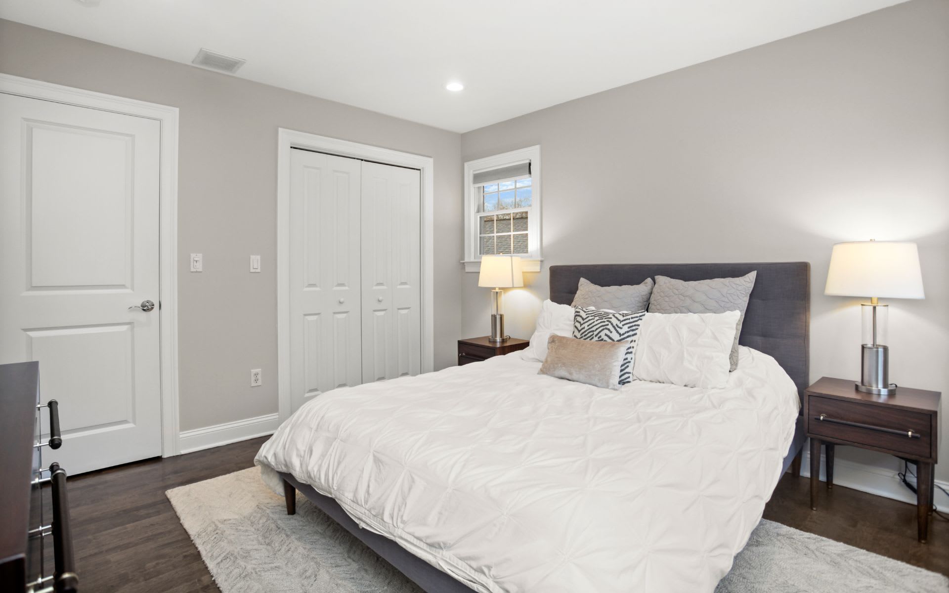 15 Ridge Dr