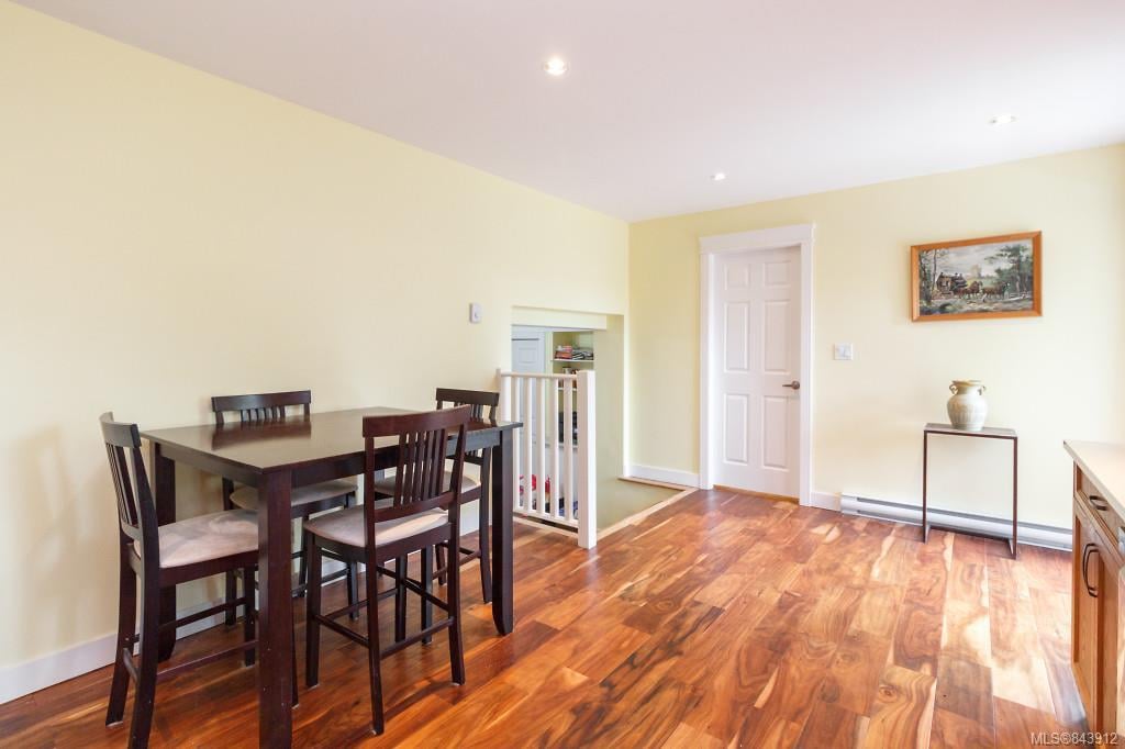 3236 Frechette St, Saanich