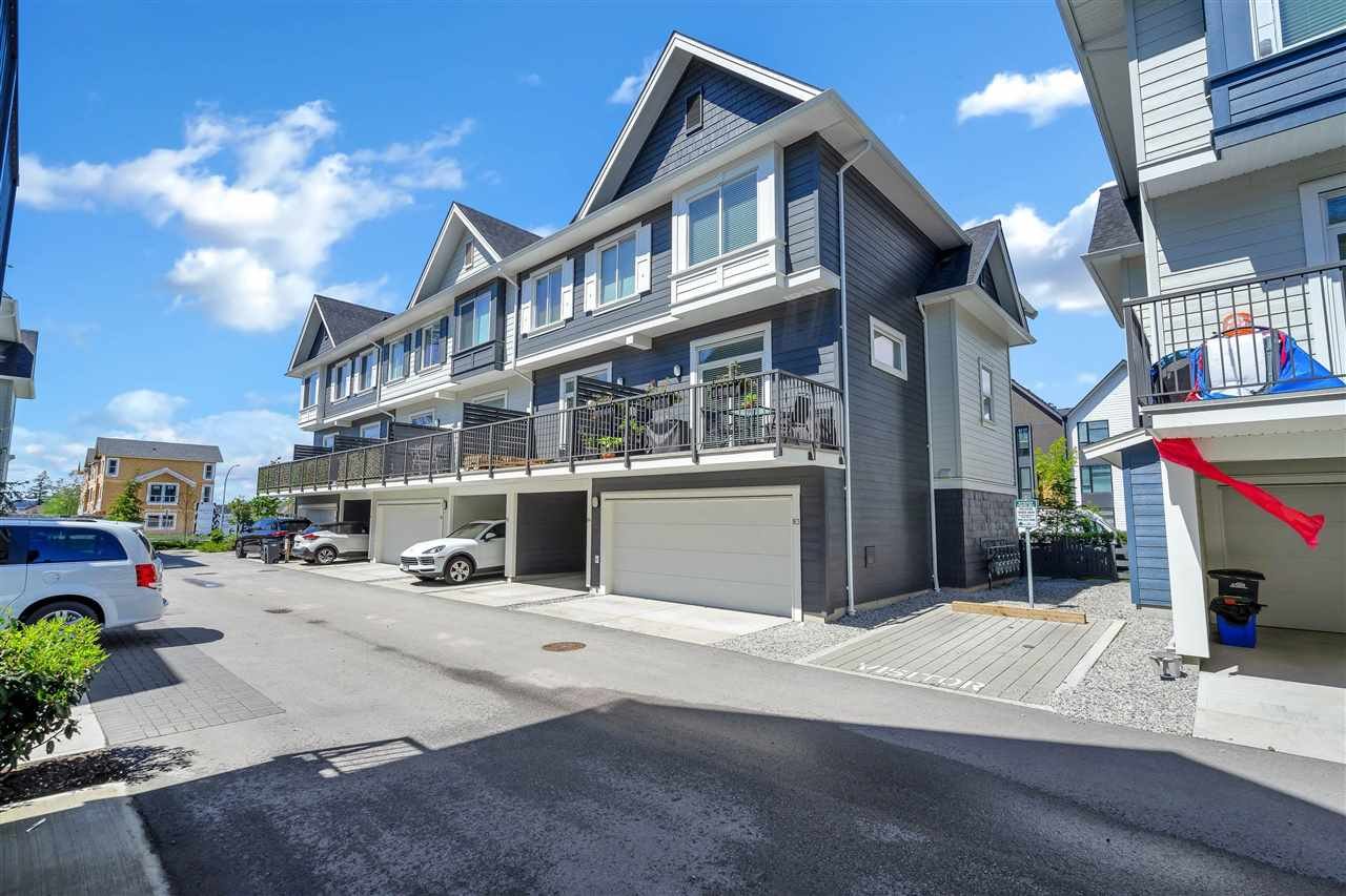 81-16678 25 Ave