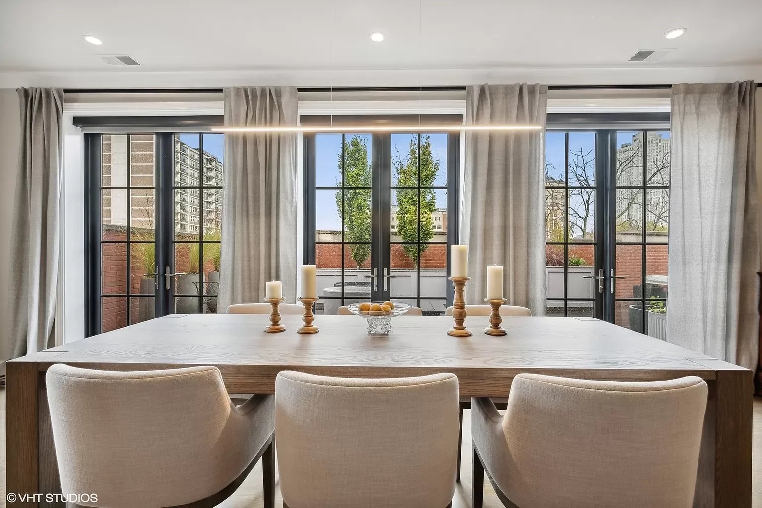 445 W Arlington, Unit 4W