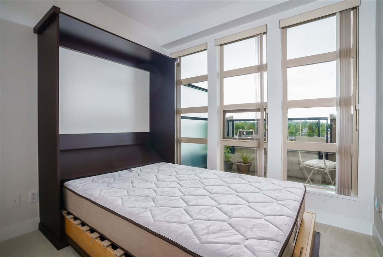 403-4550 Fraser St