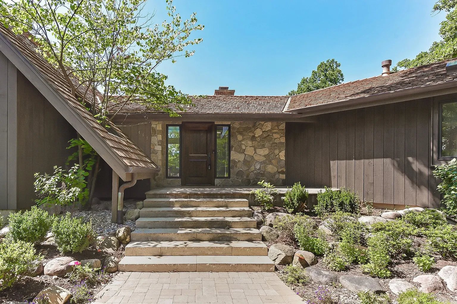 469 Oak Knoll Rd