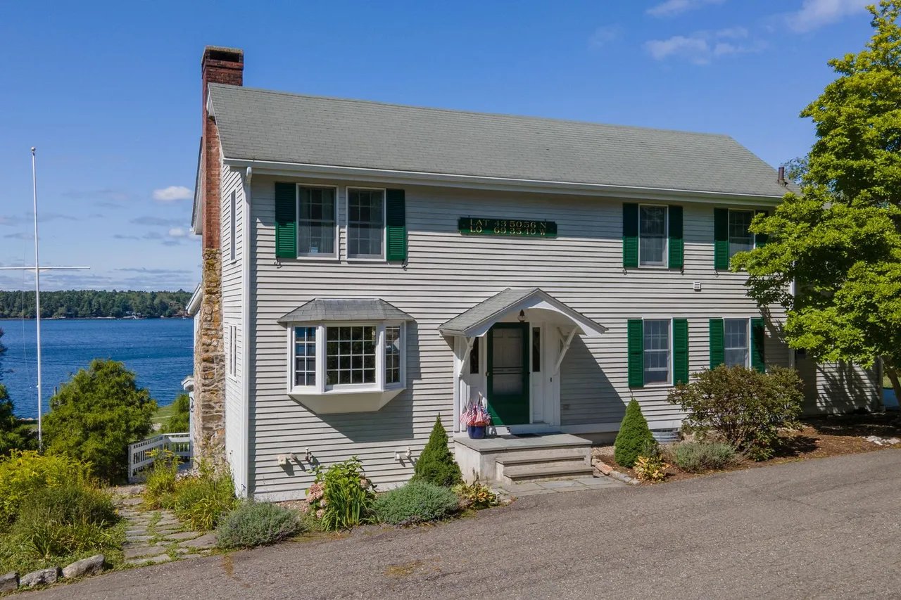 Home for Sale – 5 Alley Road, Boothbay, ME  – $800,000