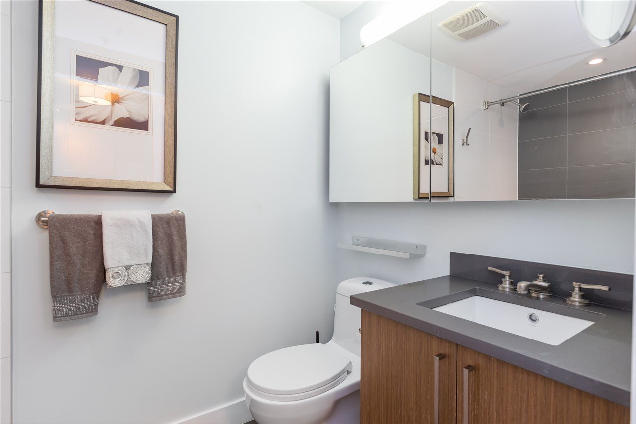 203-251 E 7th Ave