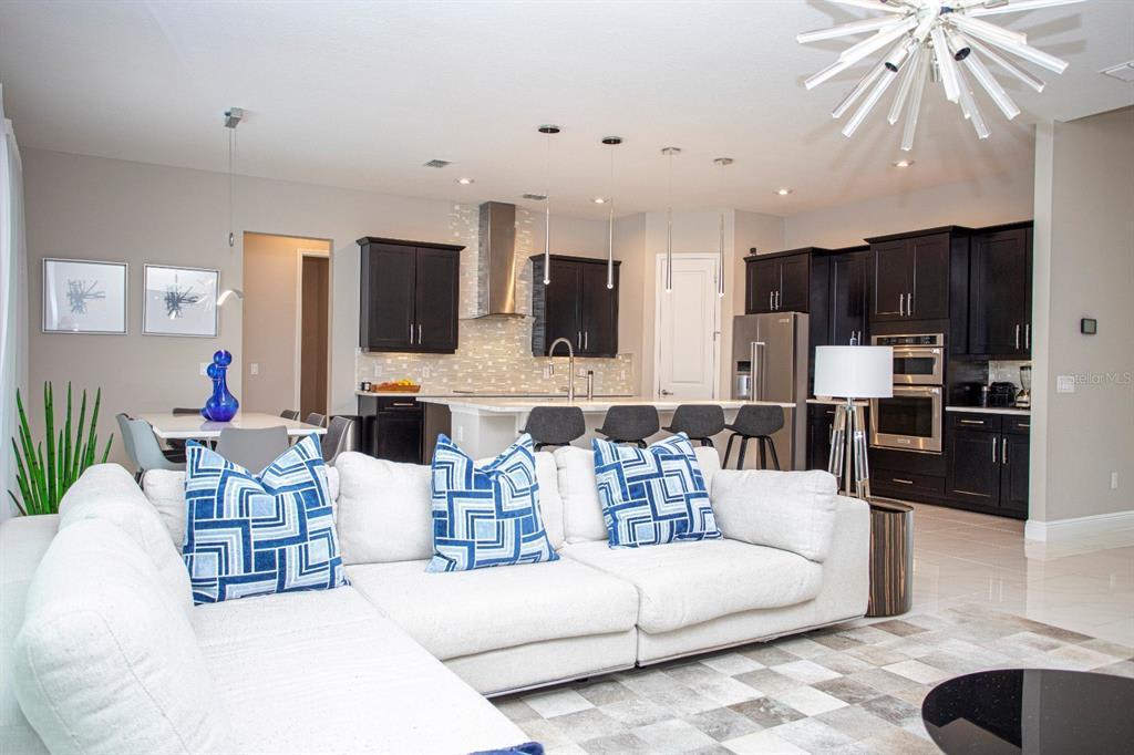8252 Ludington Cir