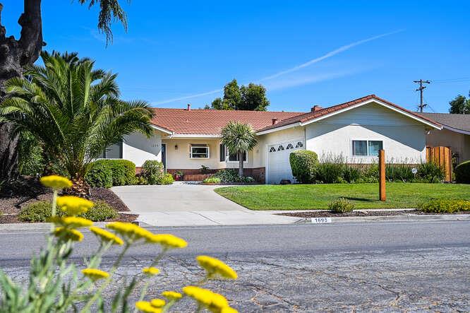 1695 Husted Ave, San Jose CA 95124 -1925