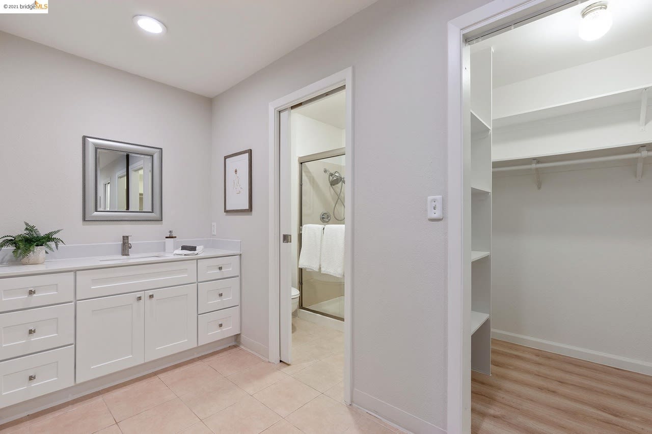 26937 Hayward Blvd #112
