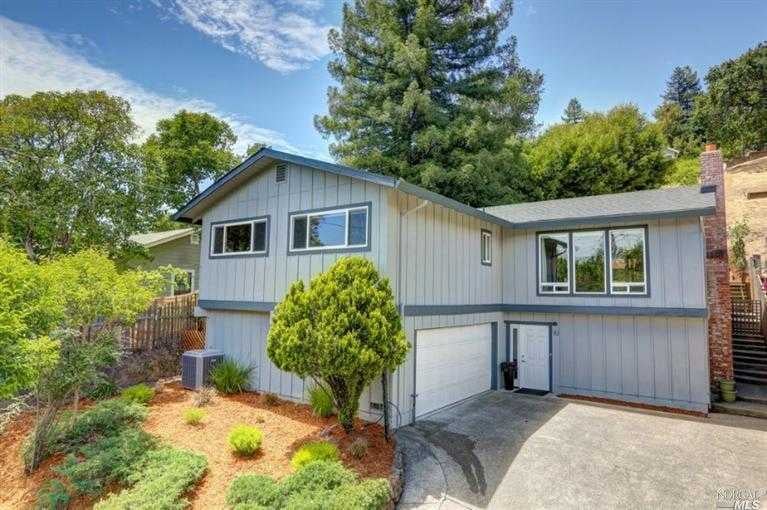 83 Butterfield Rd