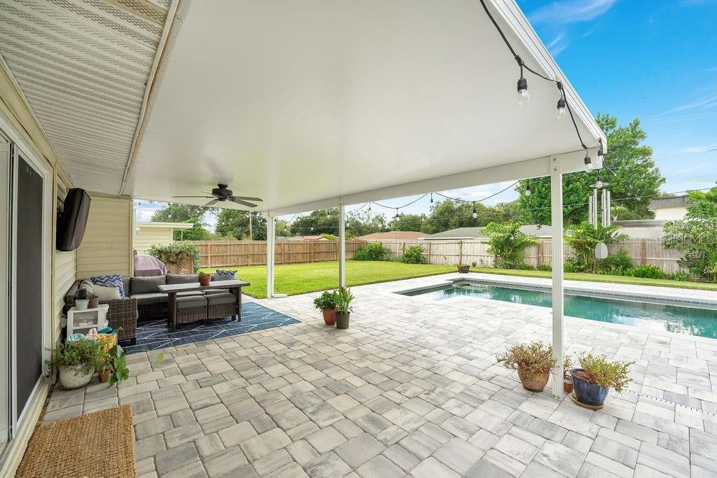 3037 Bay Tree Dr