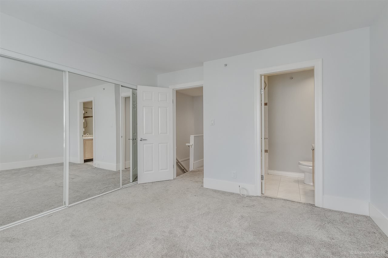 2866 Sotao Ave