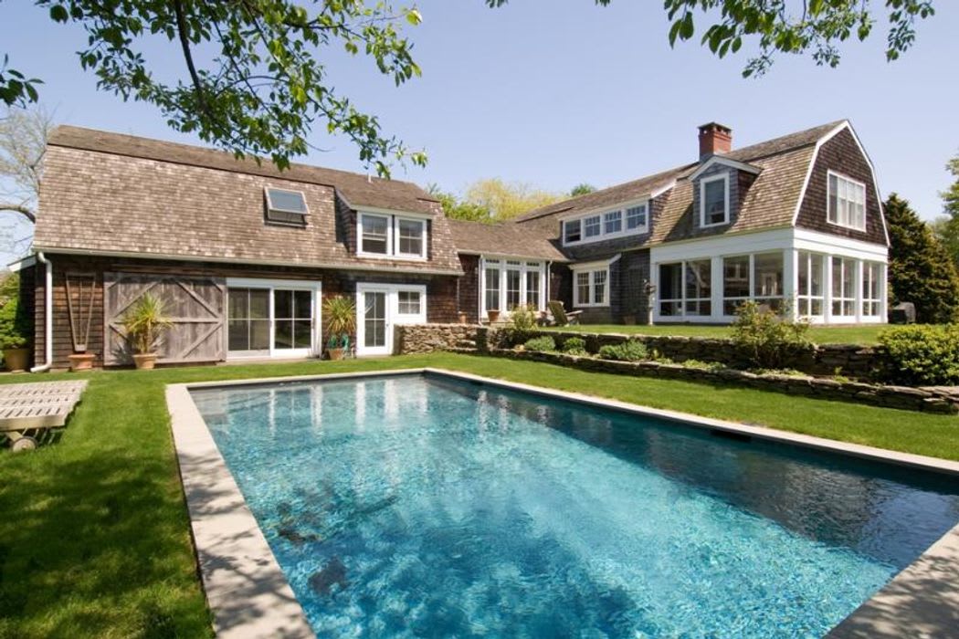 Sagaponack South Barn Near Ocean