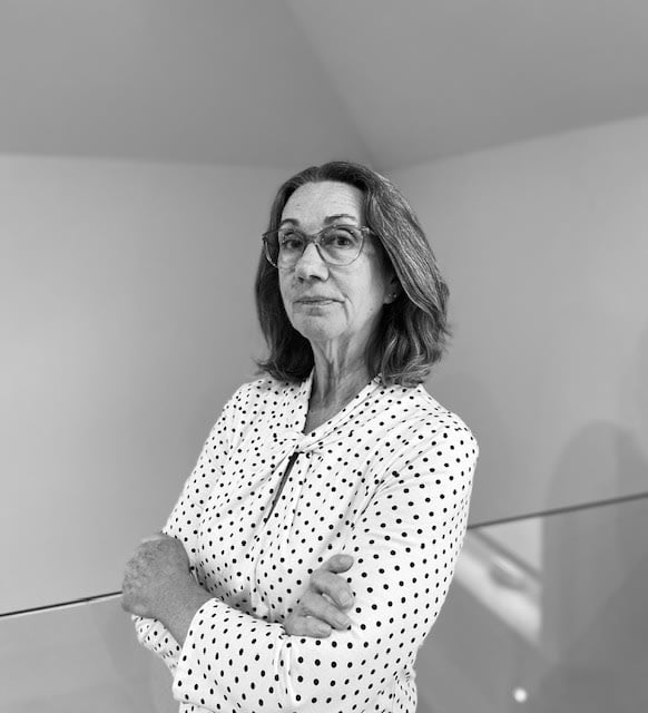 Lesley Monfaredi