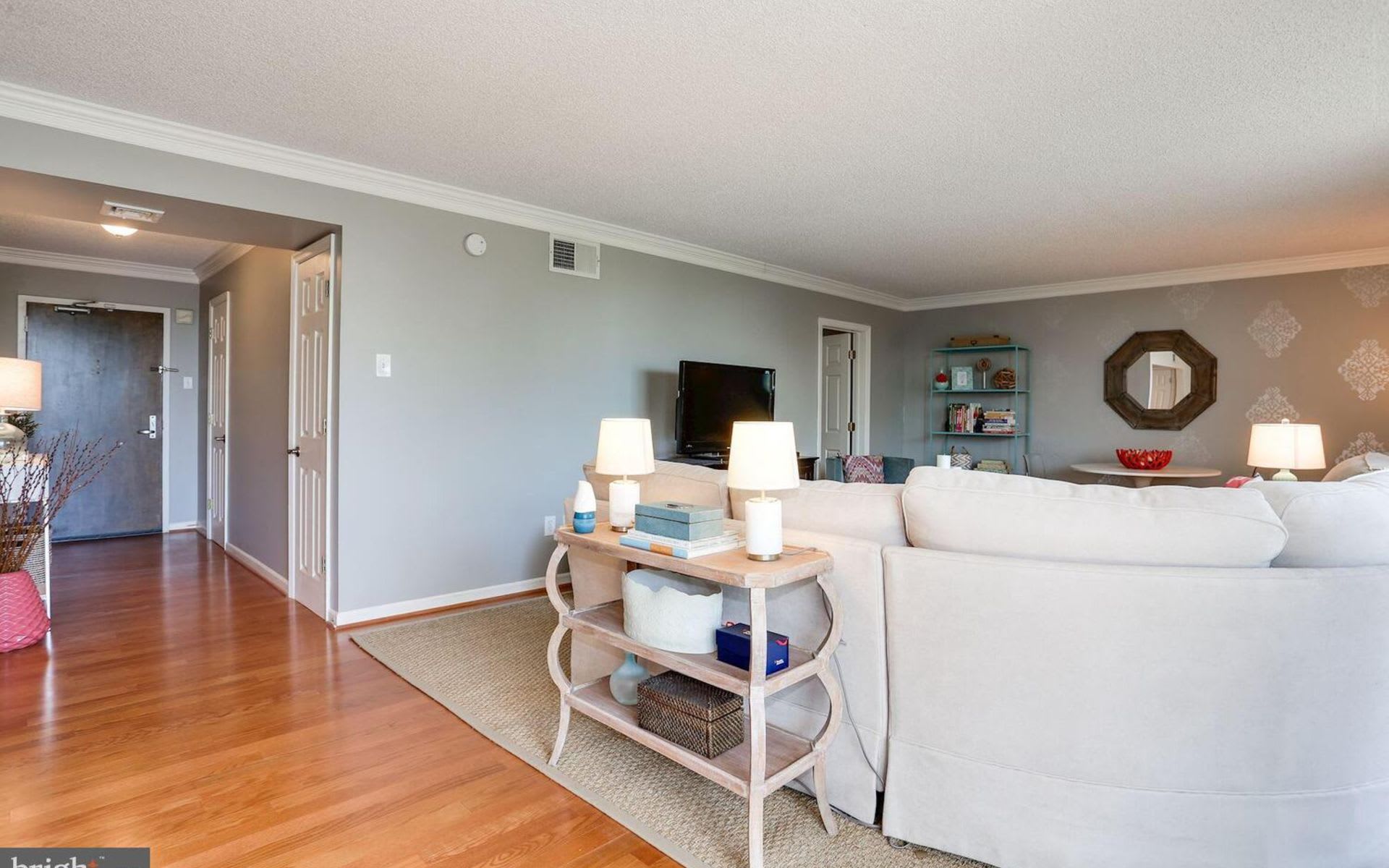 1515 S Arlington Rdg Rd, #305