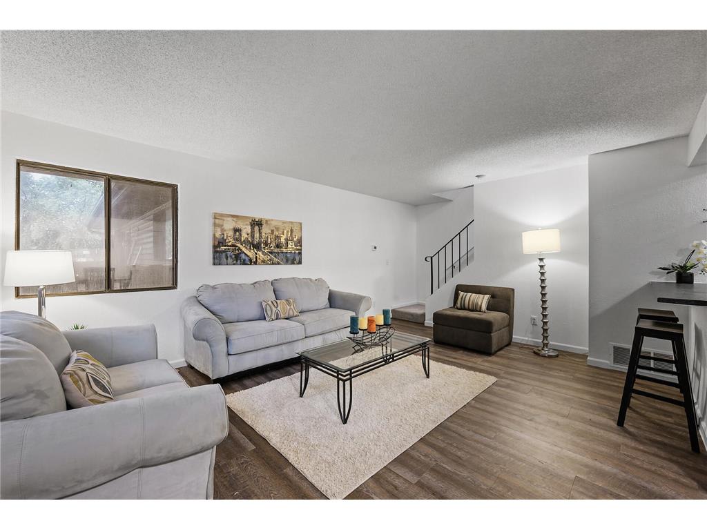 6402 84th Court N #11B, Brooklyn Park, MN 55445-2600