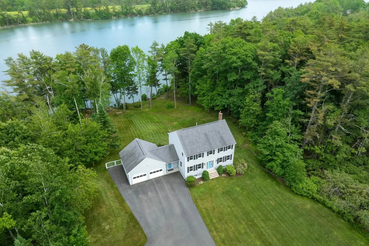New Listing! 7 Leeward Cove Road, Brunswick, ME 04011 – $1,395,000