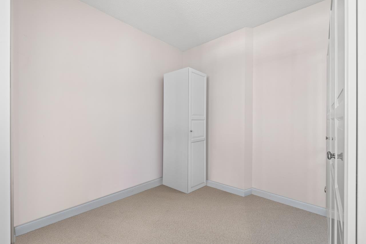 7F-6128 Patterson Ave