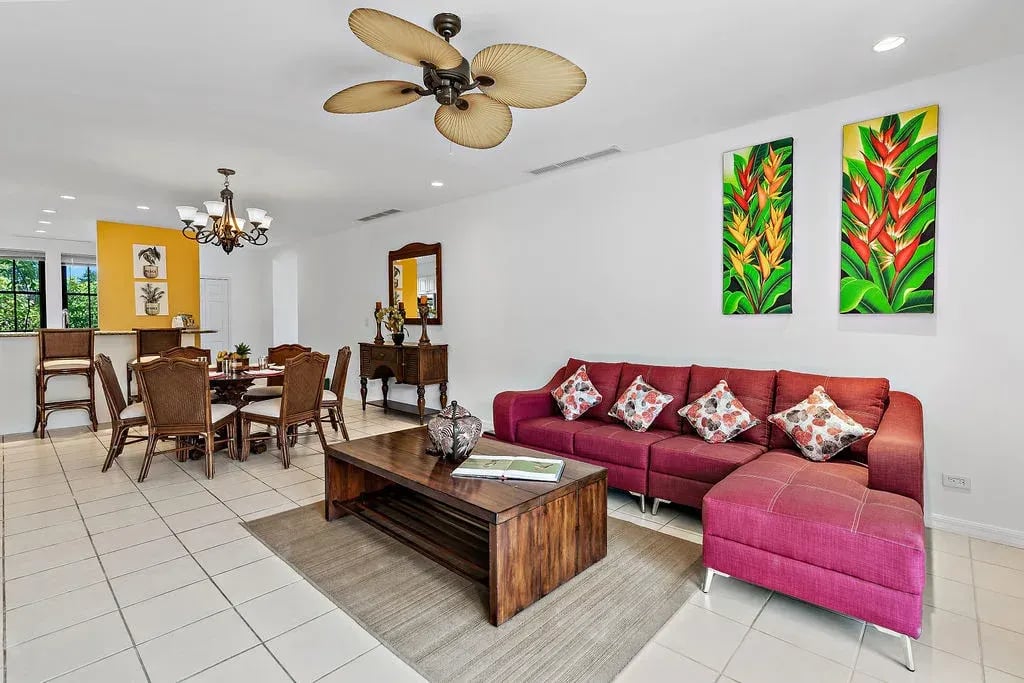 Pacifico #L1115 : Gorgeous 3 Bedroom Condo in Resort Community