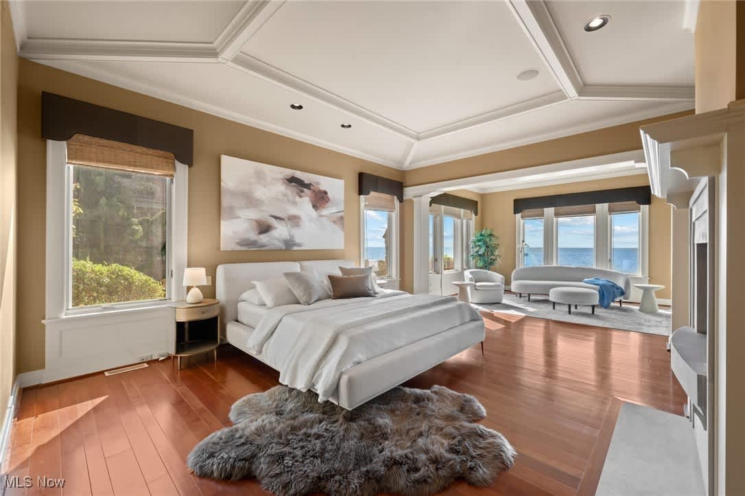 14 Colony Ln