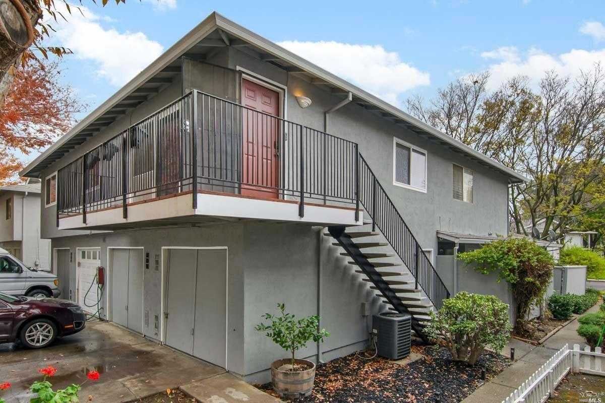 141 Del Rio Cir Apt 4