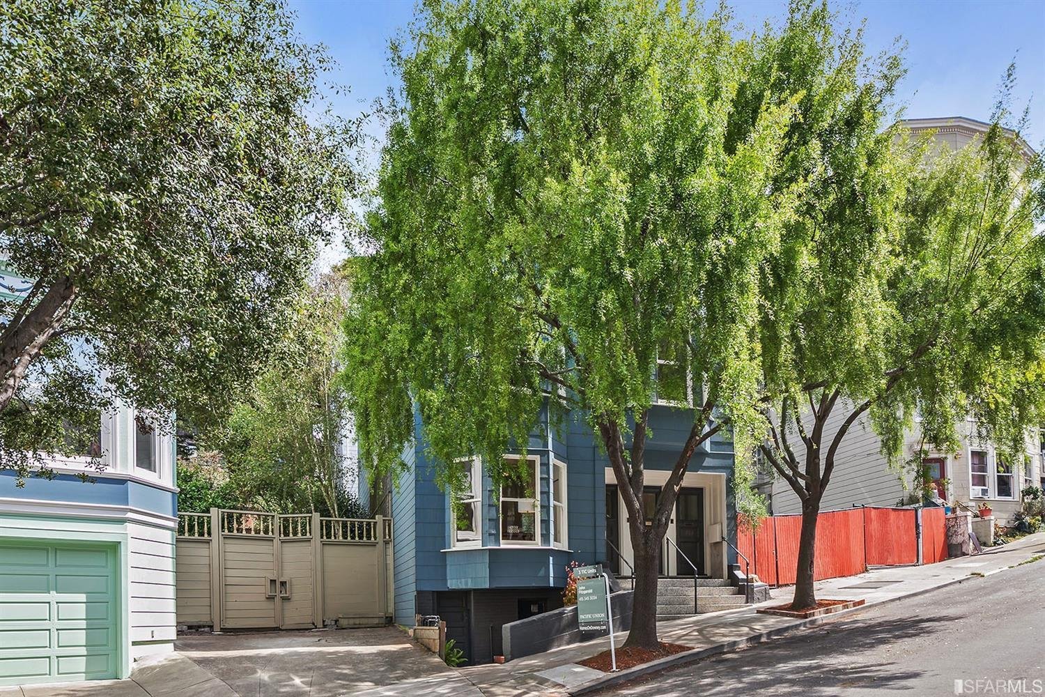 260 Downey St