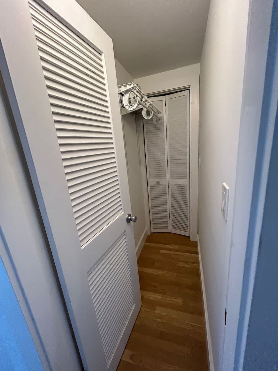 Union Park - Gorgeous 1.5 BED + Office ; Laundry and Garage Parking Included! Avail 8/1 or 9/1