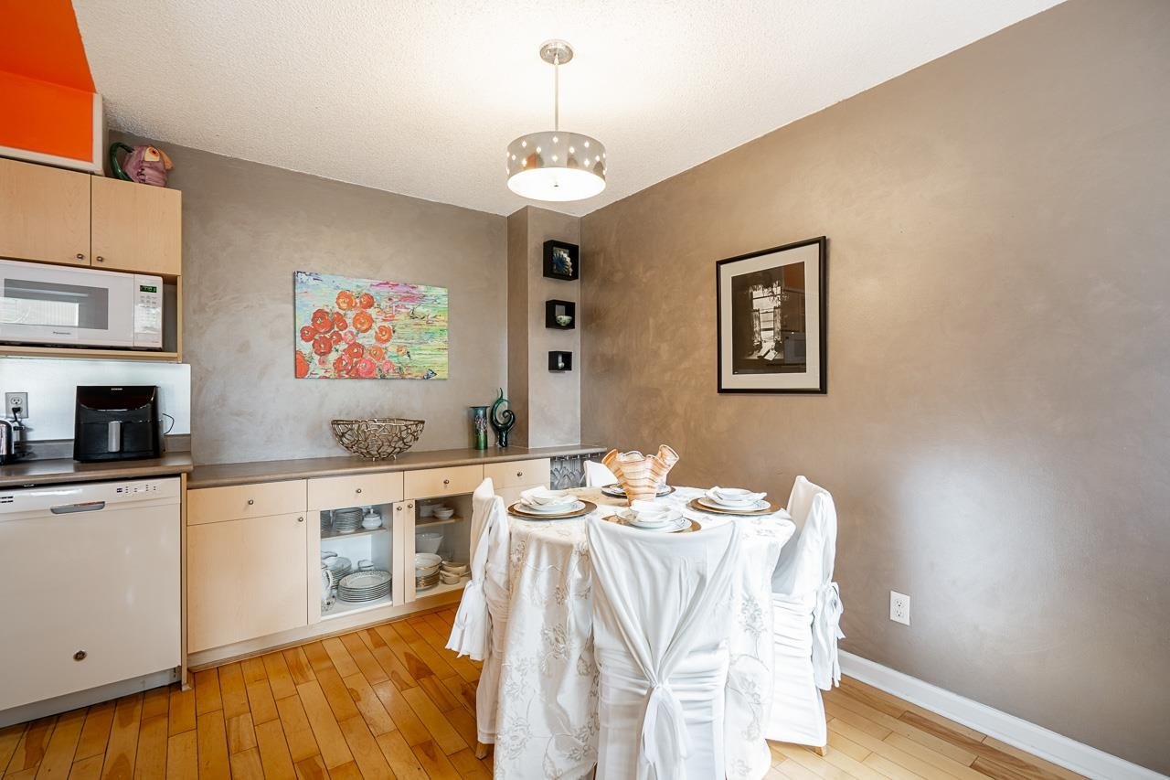 1962 Purcell Way, North Vancouver