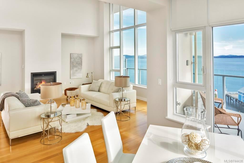 709-9809 Seaport Pl