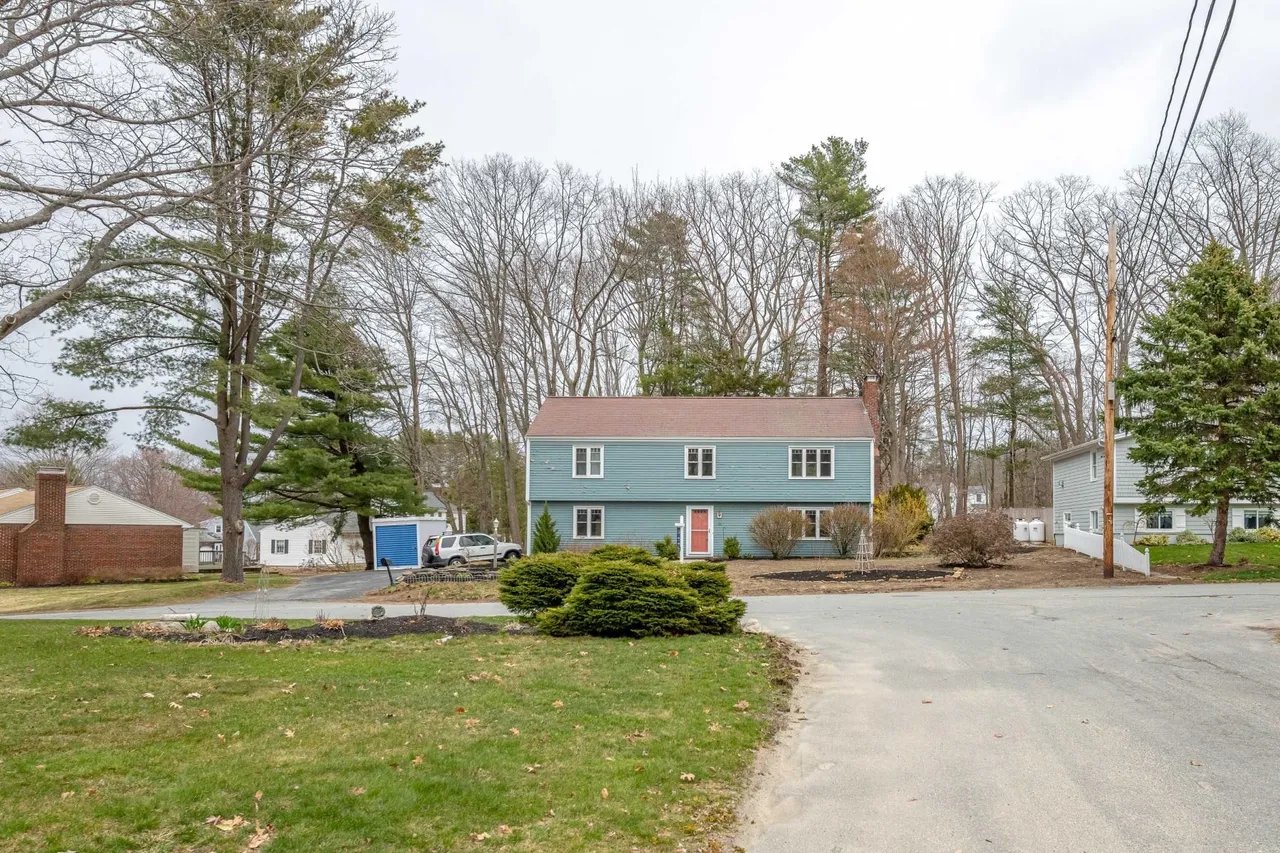 Home for Sale – 33 Murray Drive, Cape Elizabeth, Maine
