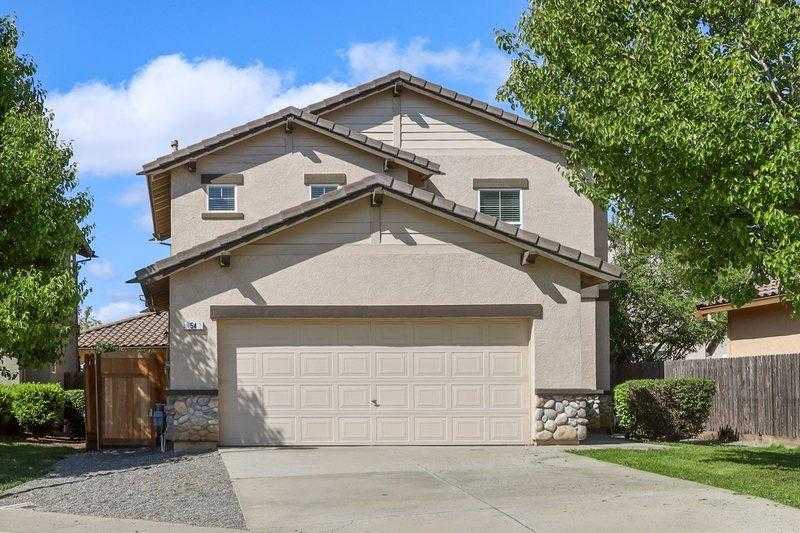 54 Sun Reign Place