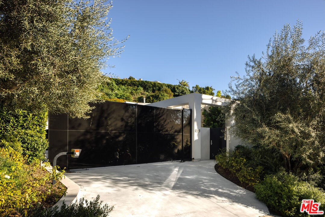 Estate Estate