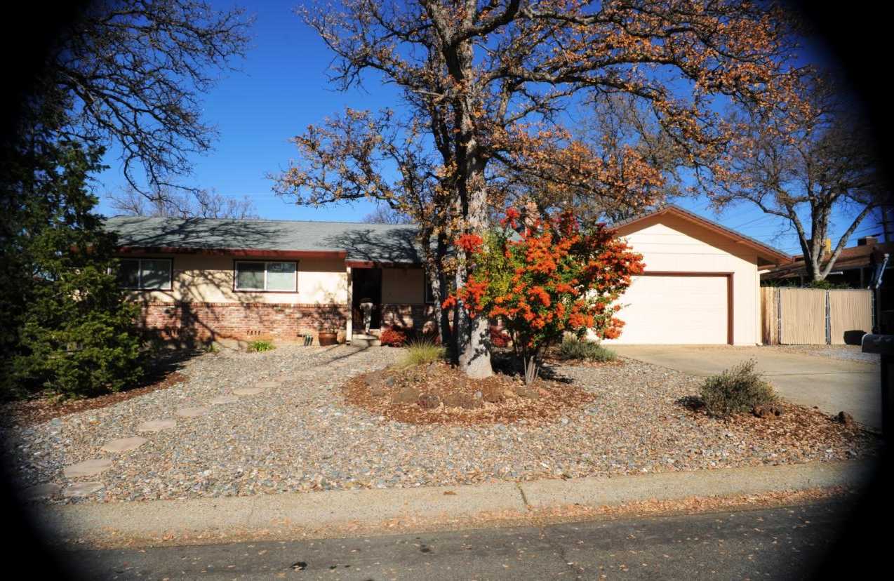 2956 SQUIRE Avenue