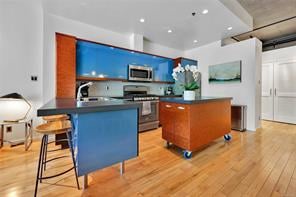 103-21 Erie St